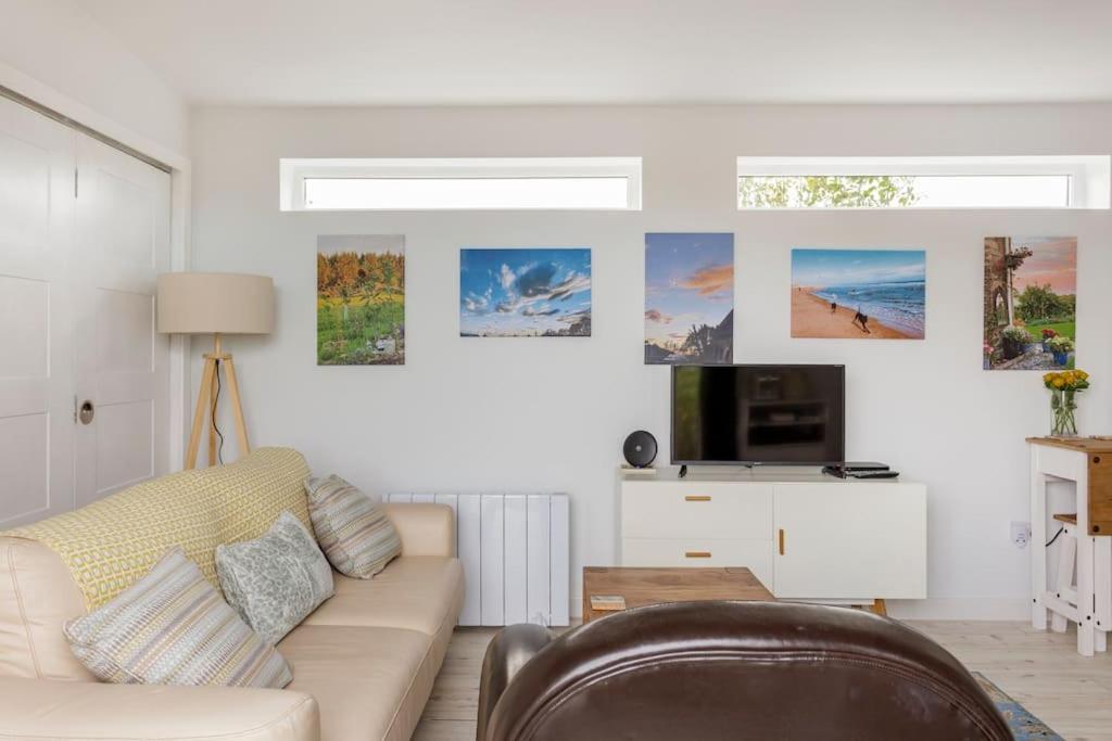Cosy And Modern 1 Bedroom Garden House - Very Dog Friendly! Tarves Exteriér fotografie